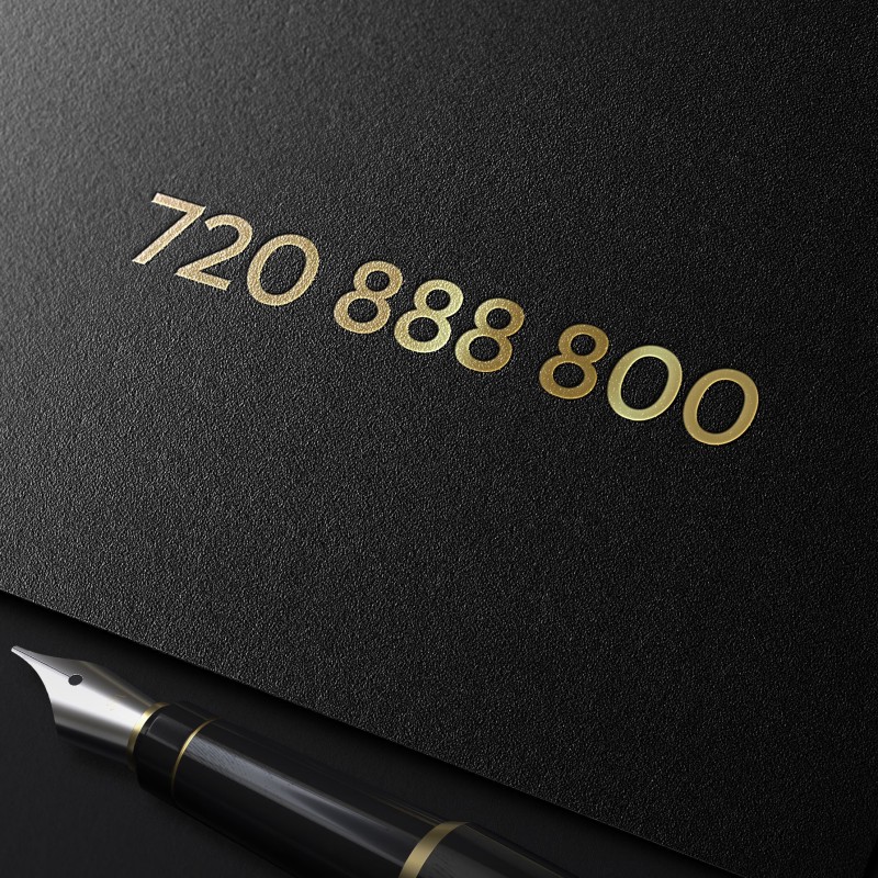 Złoty Numer PLAY 720 888 800 – Pełna Setka i Potrójne Ósemki